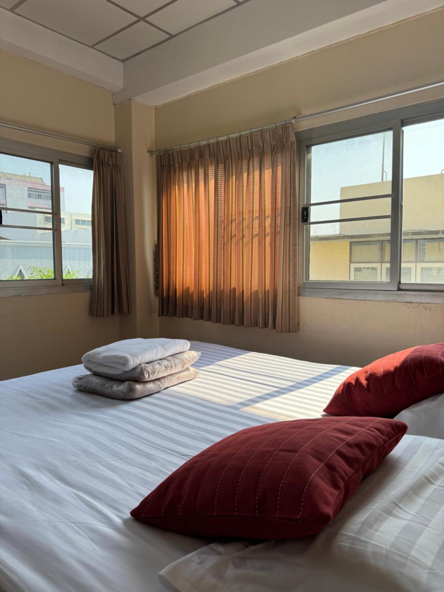 Kc Guest House بانكوك المظهر الخارجي الصورة