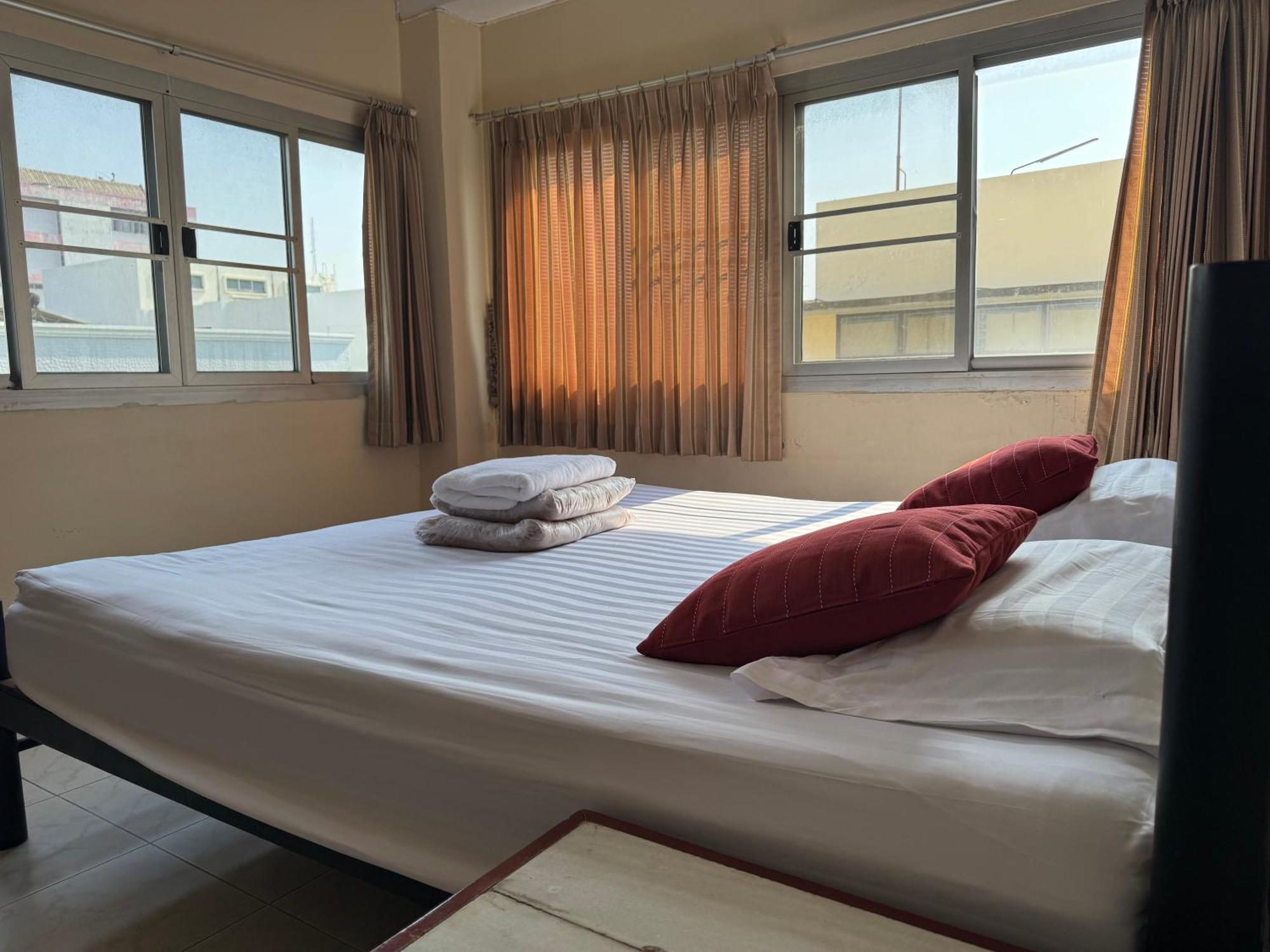 Kc Guest House بانكوك المظهر الخارجي الصورة