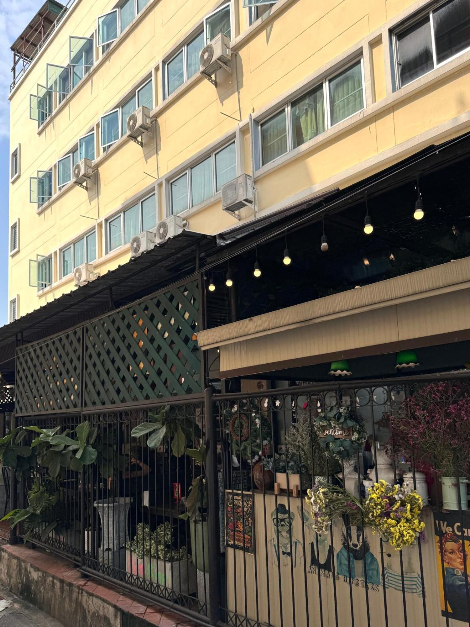 Kc Guest House بانكوك المظهر الخارجي الصورة